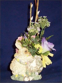 Easter Rabbit Center Piece Silk Flowers Table Decor New    